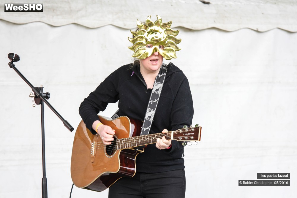 17/22 photos du spectacle les paolas tazout