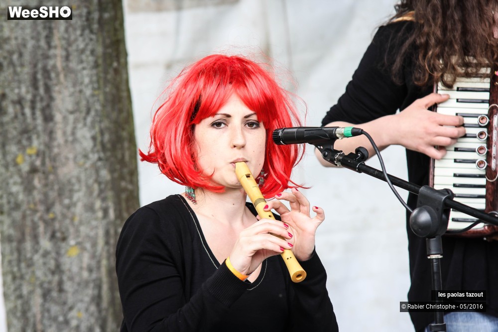 19/22 photos du spectacle les paolas tazout