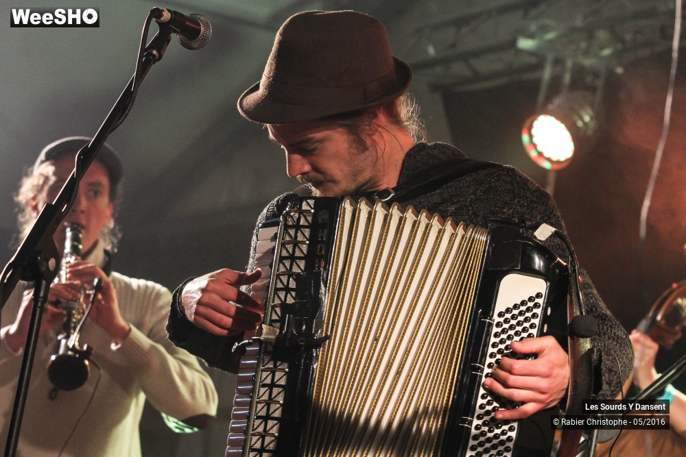 12/42 photos du spectacle Les Sourds Y Dansent