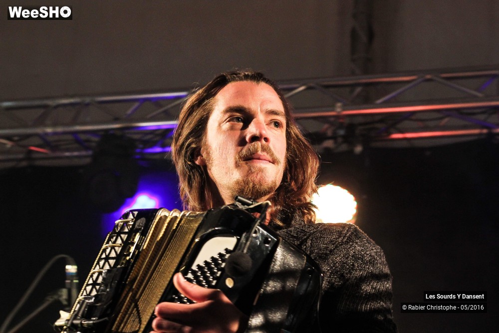 28/42 photos du spectacle Les Sourds Y Dansent