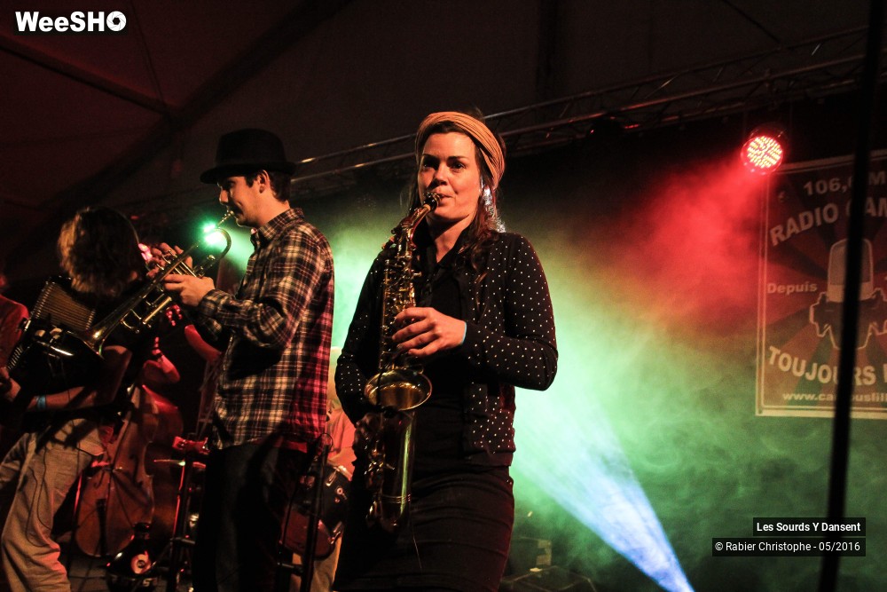 31/42 photos du spectacle Les Sourds Y Dansent