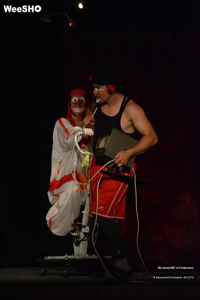 2/19 photos du spectacle Blizzard Bazar
