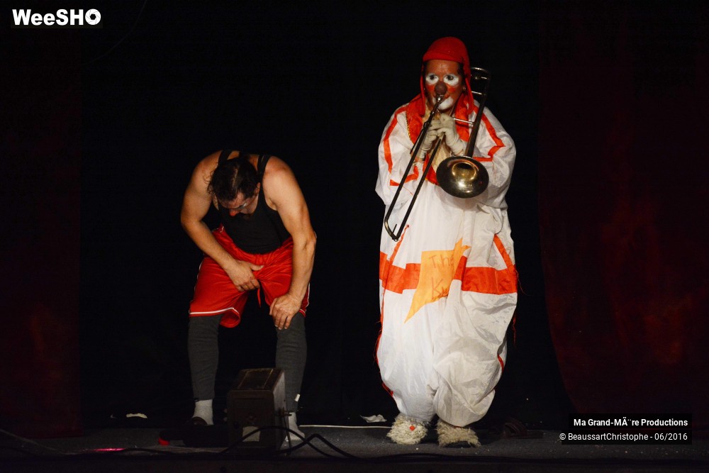 13/19 photos du spectacle Blizzard Bazar