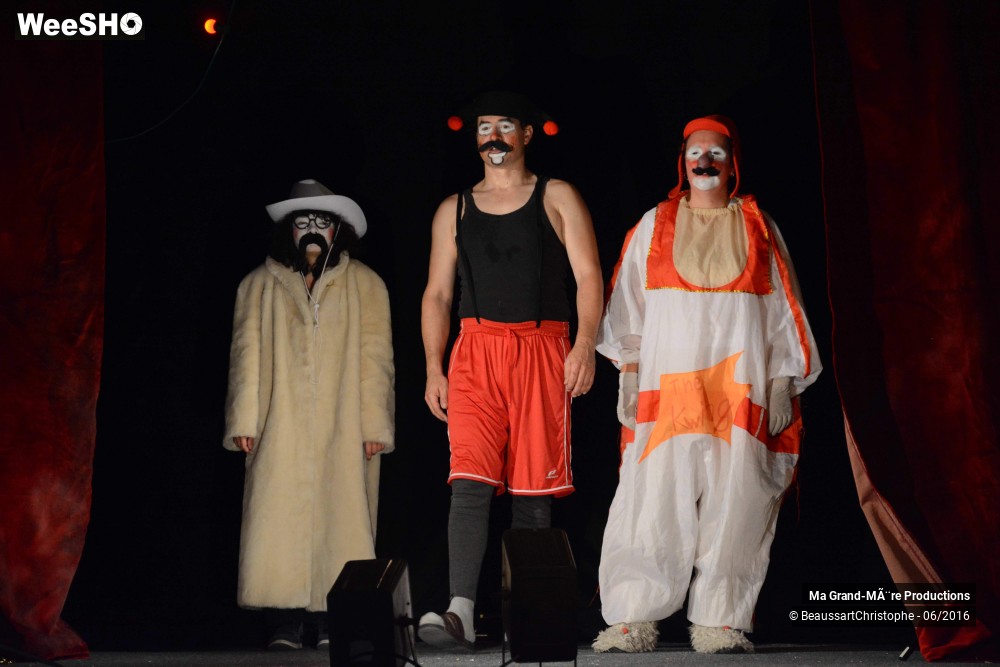 17/19 photos du spectacle Blizzard Bazar