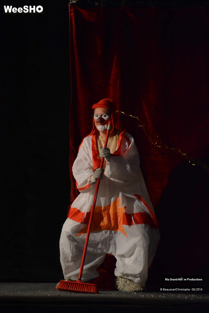 18/19 photos du spectacle Blizzard Bazar