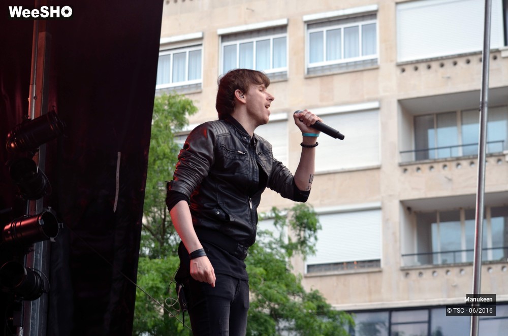 19/22 photos du spectacle Manukeen