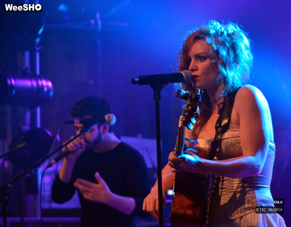 7/22 photos du spectacle EMJI