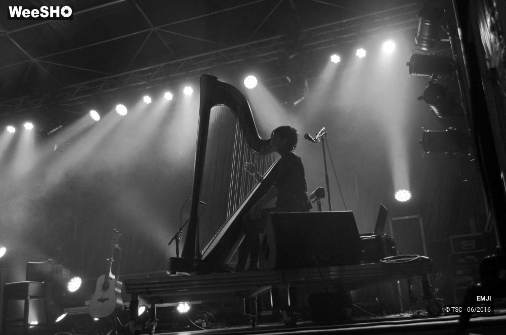 12/22 photos du spectacle EMJI