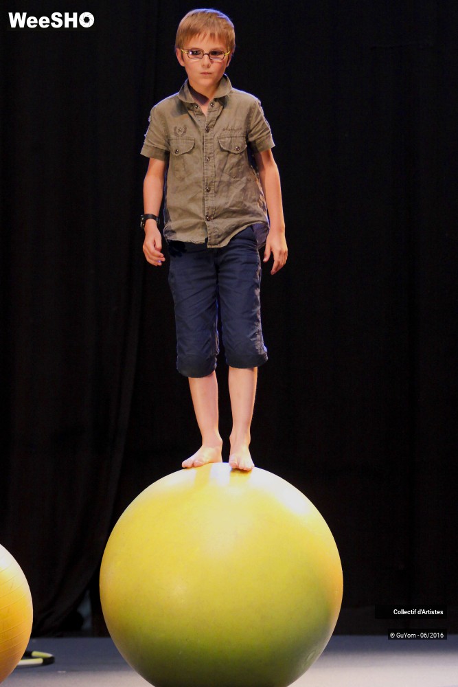 9/31 photos du spectacle Restitution 3 Groupe 2