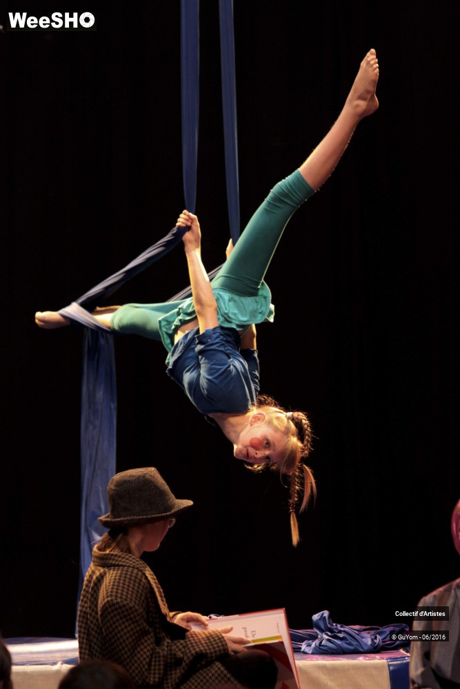 4/31 photos du spectacle Restitution 4 Groupe 3