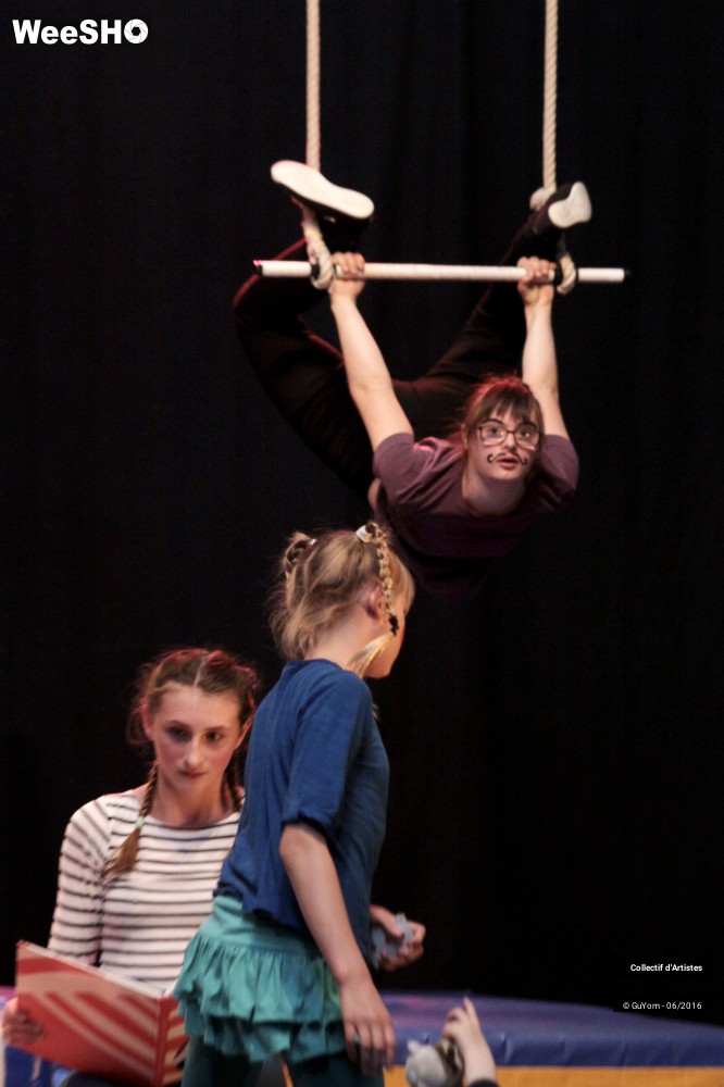 27/31 photos du spectacle Restitution 4 Groupe 3