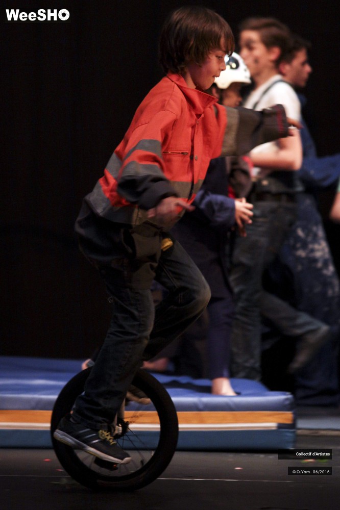 3/33 photos du spectacle Restitution 5 Groupe 2