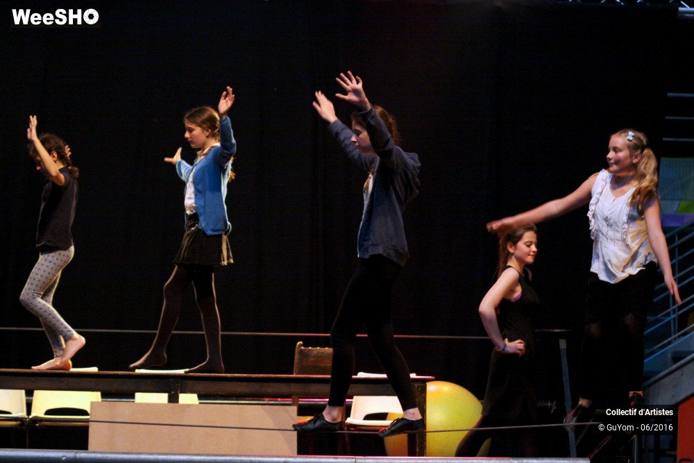 28/31 photos du spectacle Restitution 5 Groupe 3