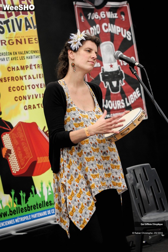 5/27 photos du spectacle Qui Sifflote S'implique