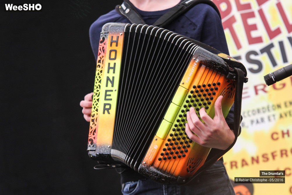 26/27 photos du spectacle The Drumtar's