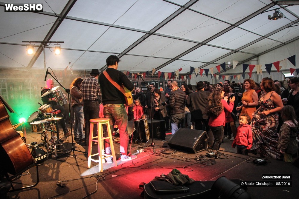 16/33 photos du spectacle Zoulouzbek Band