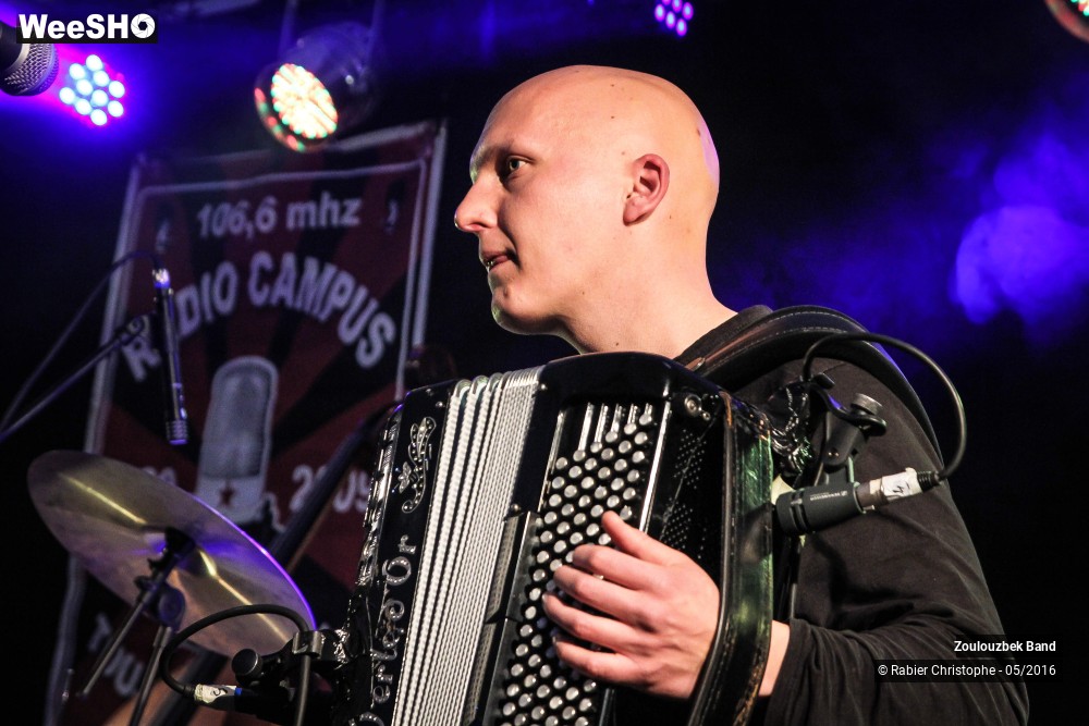 19/33 photos du spectacle Zoulouzbek Band