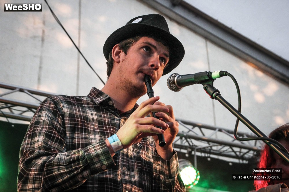 22/33 photos du spectacle Zoulouzbek Band