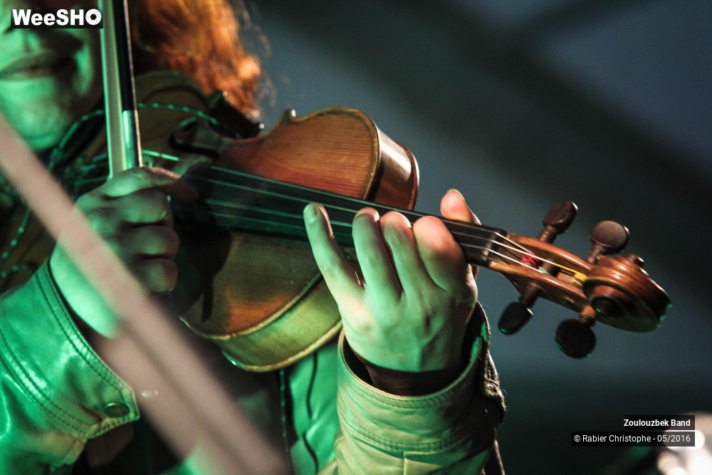 23/33 photos du spectacle Zoulouzbek Band