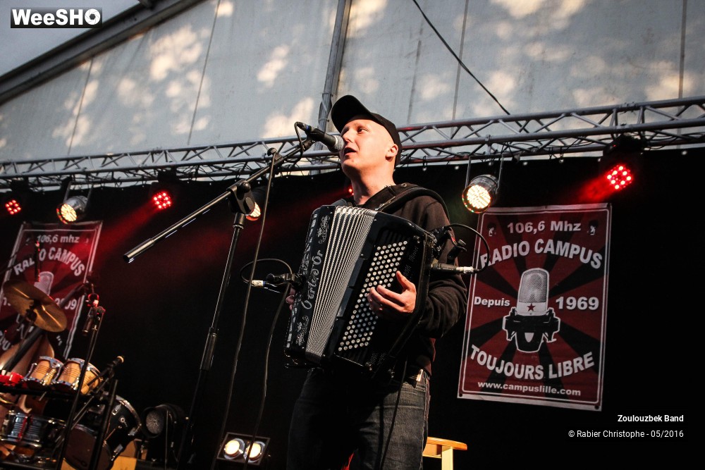 30/33 photos du spectacle Zoulouzbek Band