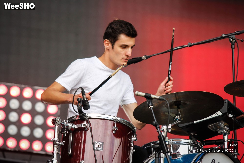 32/51 photos du spectacle Evrst