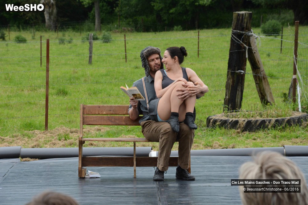 11/43 photos du spectacle Le Banc