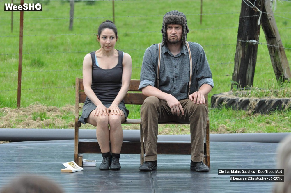 15/43 photos du spectacle Le Banc