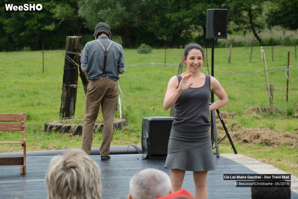 18/43 photos du spectacle Le Banc