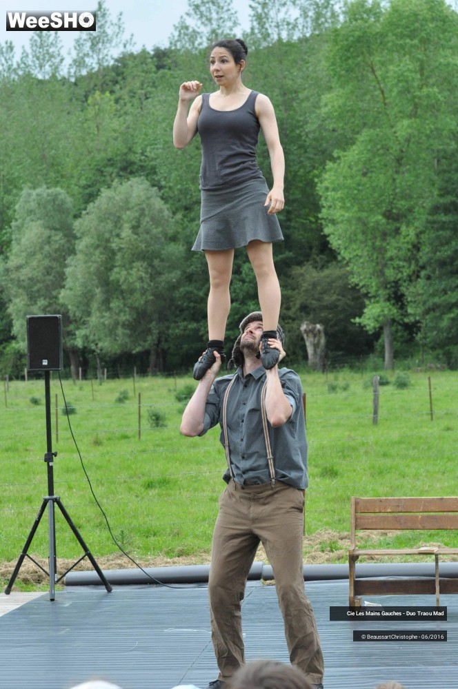 25/43 photos du spectacle Le Banc