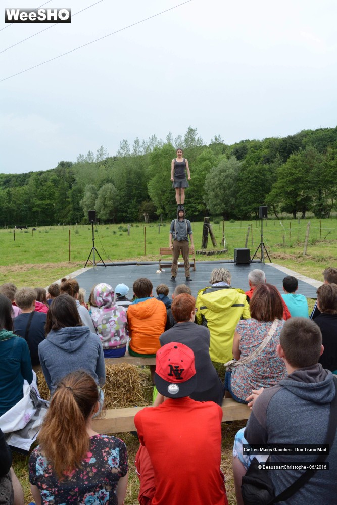 35/43 photos du spectacle Le Banc