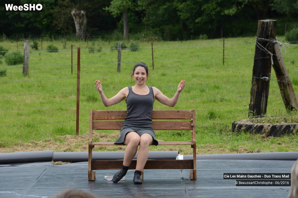 37/43 photos du spectacle Le Banc