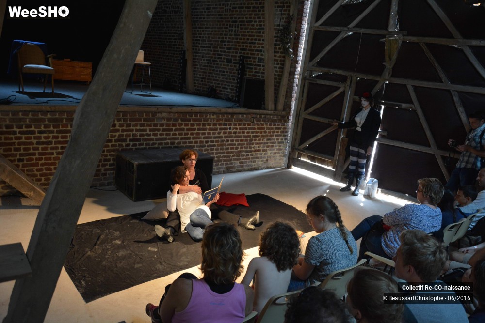 2/33 photos du spectacle Tout Contre