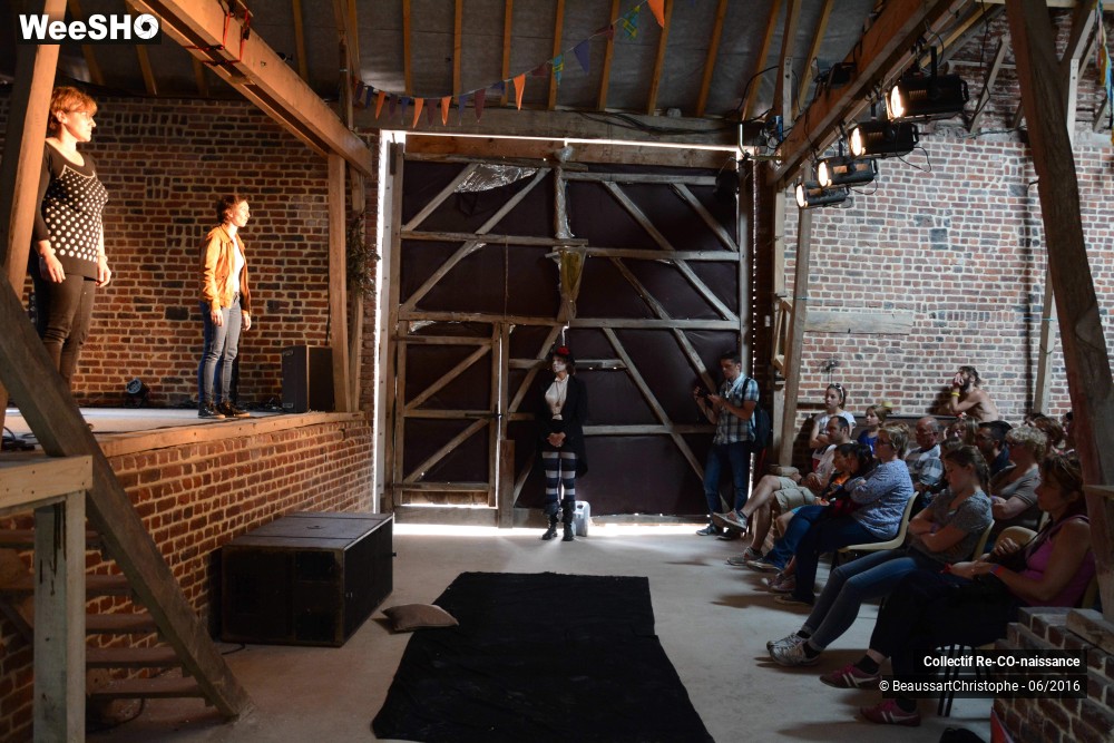33/33 photos du spectacle Tout Contre
