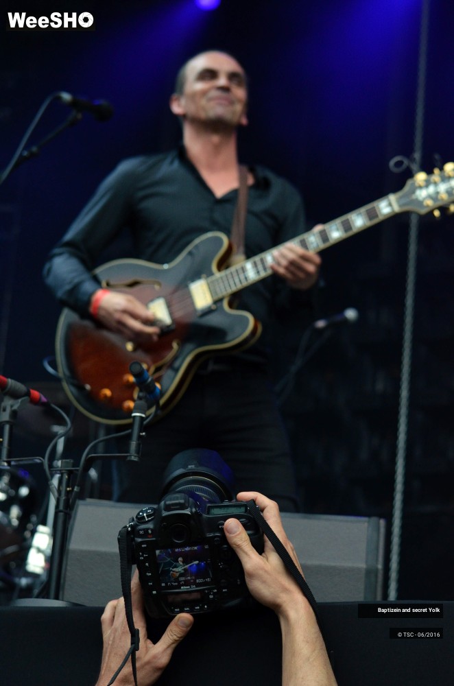 3/37 photos du spectacle Baptizein and secret yolk