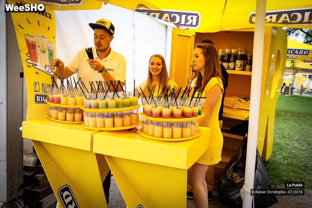 27/48 photos du spectacle Main Square 2016 Ambiance J3