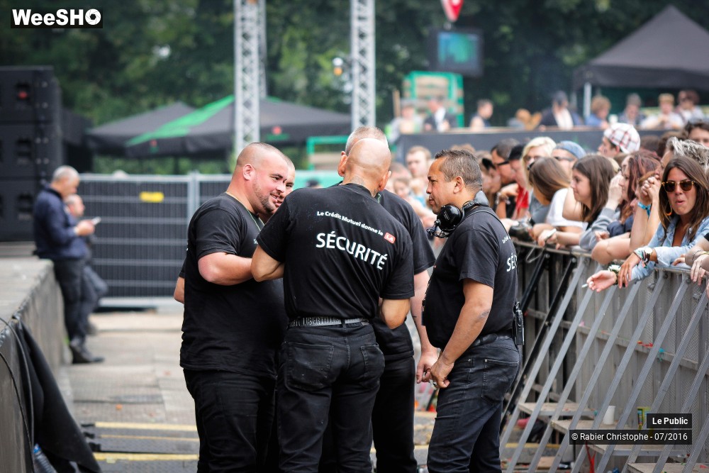 33/48 photos du spectacle Main Square 2016 Ambiance J3