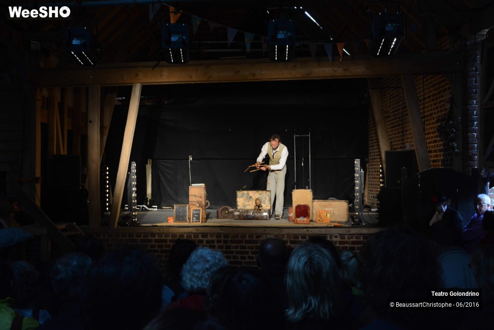3/27 photos du spectacle Les Petites histoires Félines