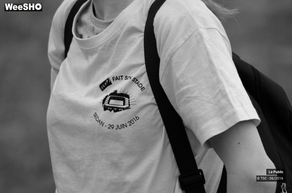 9/44 photos du spectacle Johnny Hallyday Ambiance