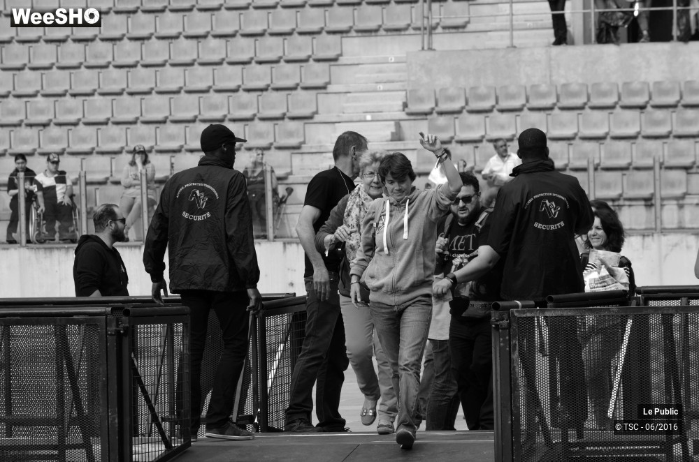 16/44 photos du spectacle Johnny Hallyday Ambiance