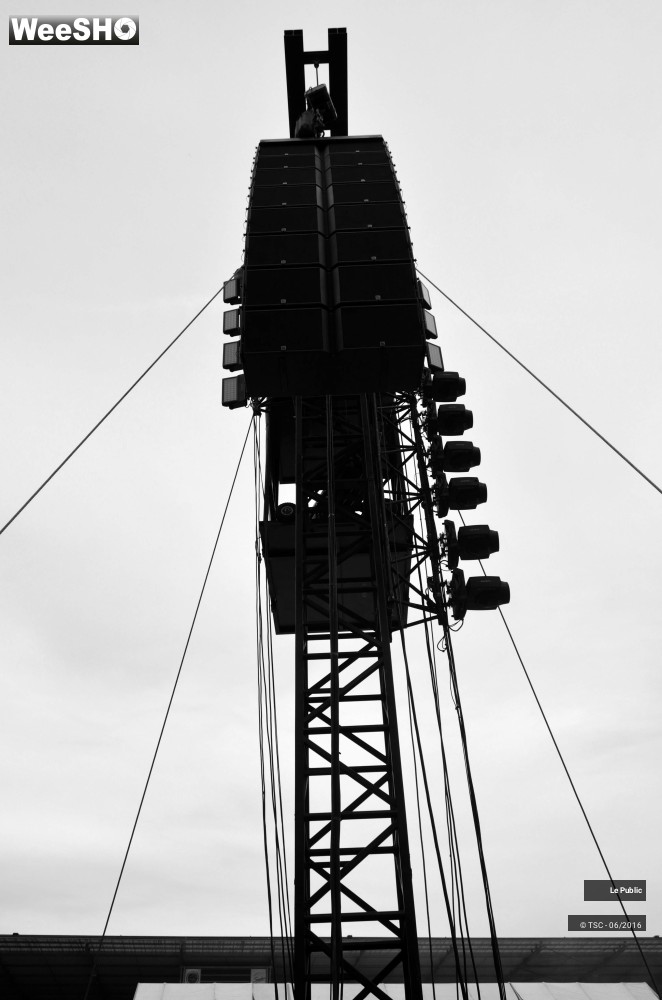 32/44 photos du spectacle Johnny Hallyday Ambiance