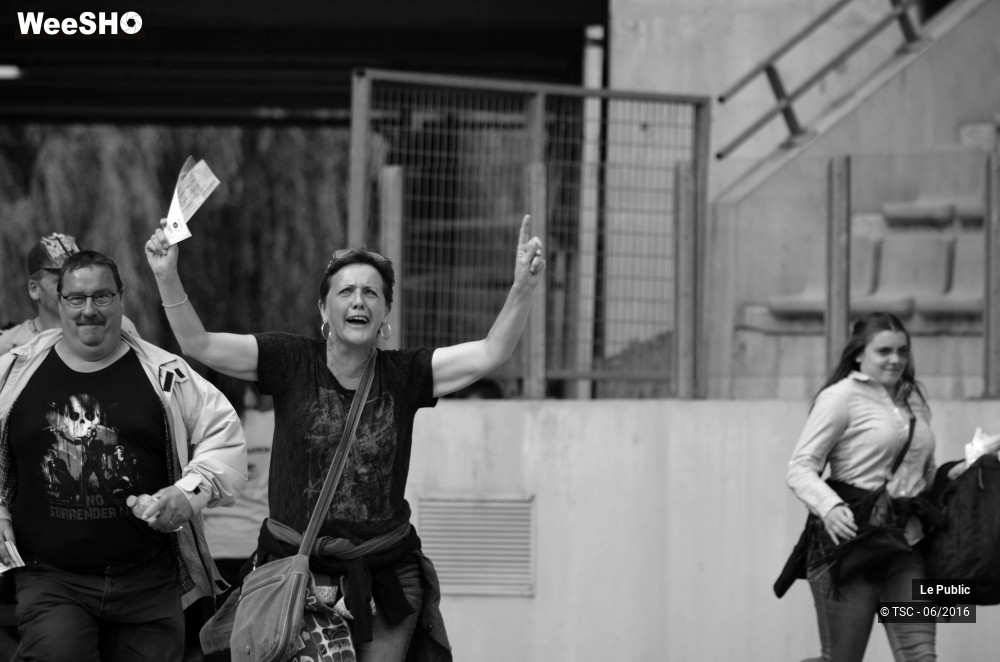 34/44 photos du spectacle Johnny Hallyday Ambiance