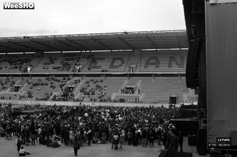40/44 photos du spectacle Johnny Hallyday Ambiance
