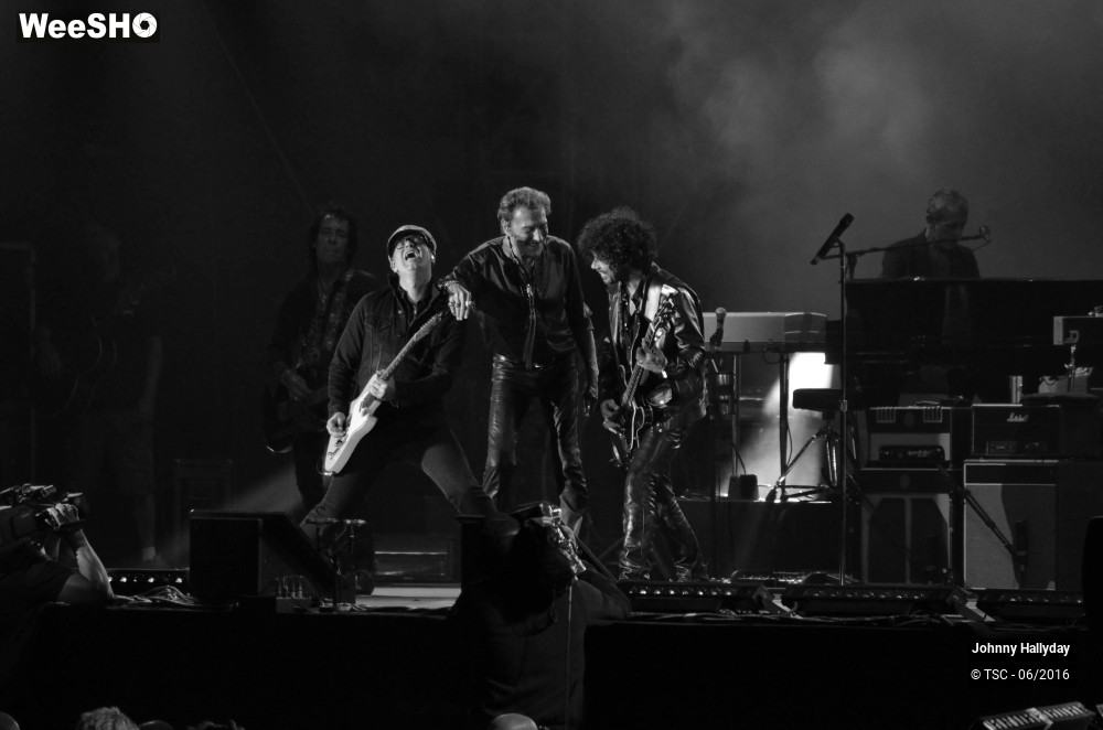 19/36 photos du spectacle Johnny Hallyday
