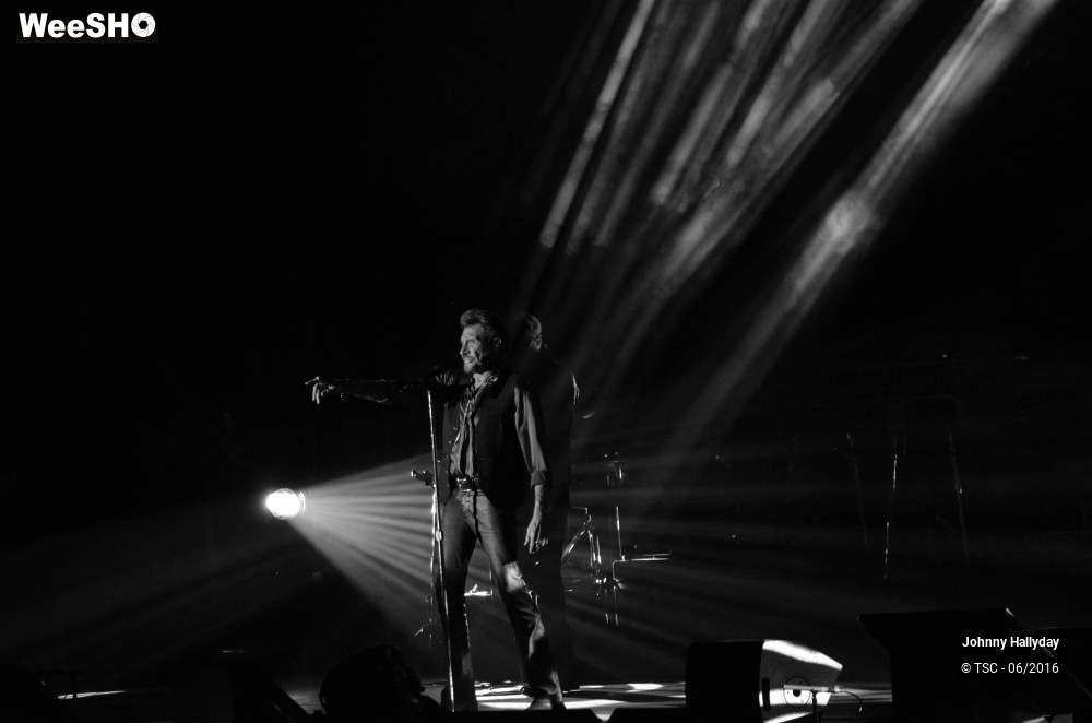 25/36 photos du spectacle Johnny Hallyday