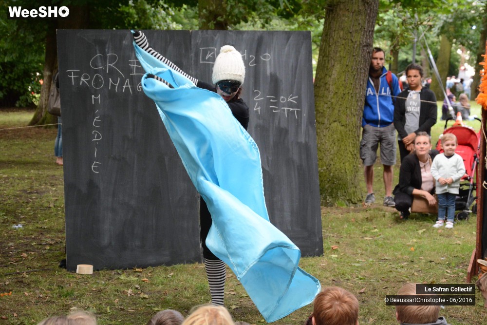 13/19 photos du spectacle La Fontaine, au tableau!