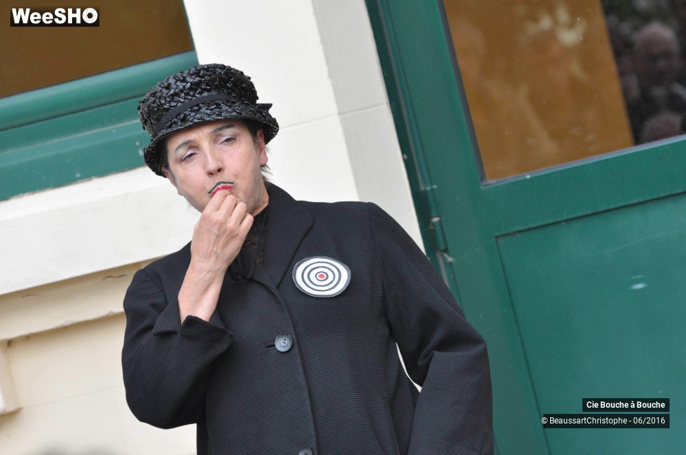 11/38 photos du spectacle Tentative(s) de Résistance(s)