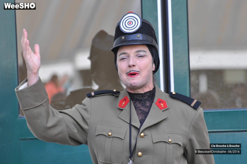 21/38 photos du spectacle Tentative(s) de Résistance(s)