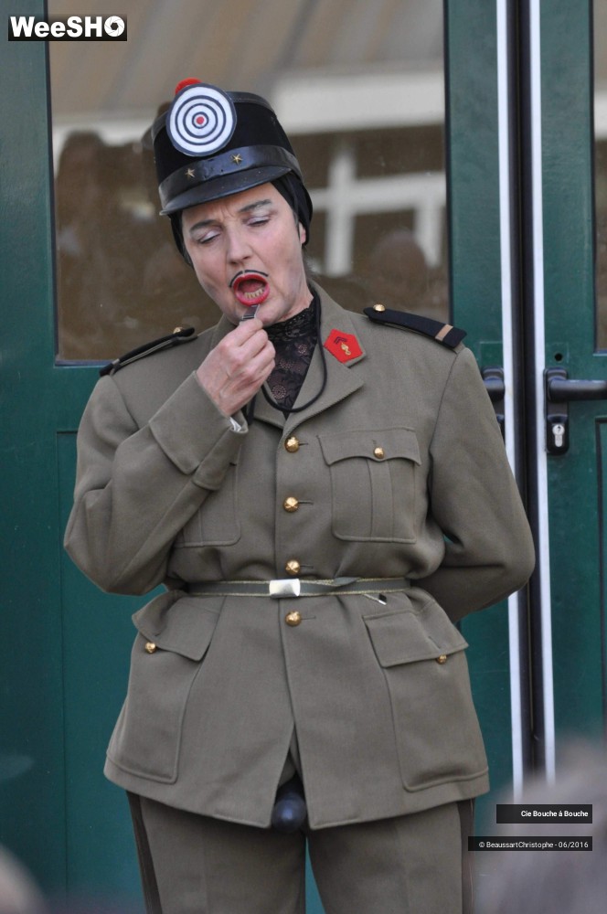 29/38 photos du spectacle Tentative(s) de Résistance(s)