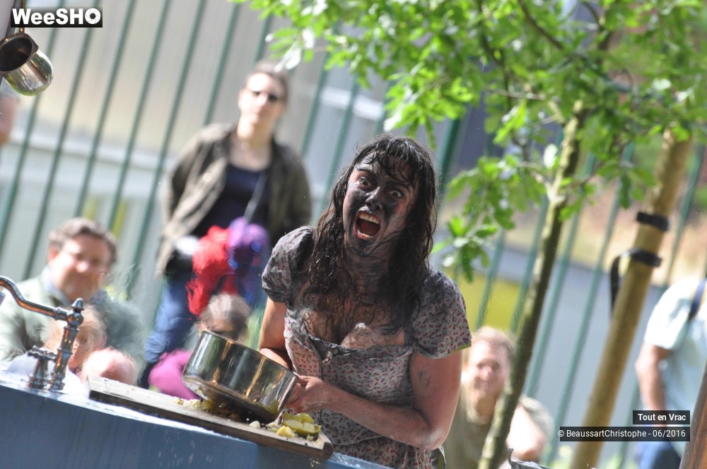 35/49 photos du spectacle La Cuisinière