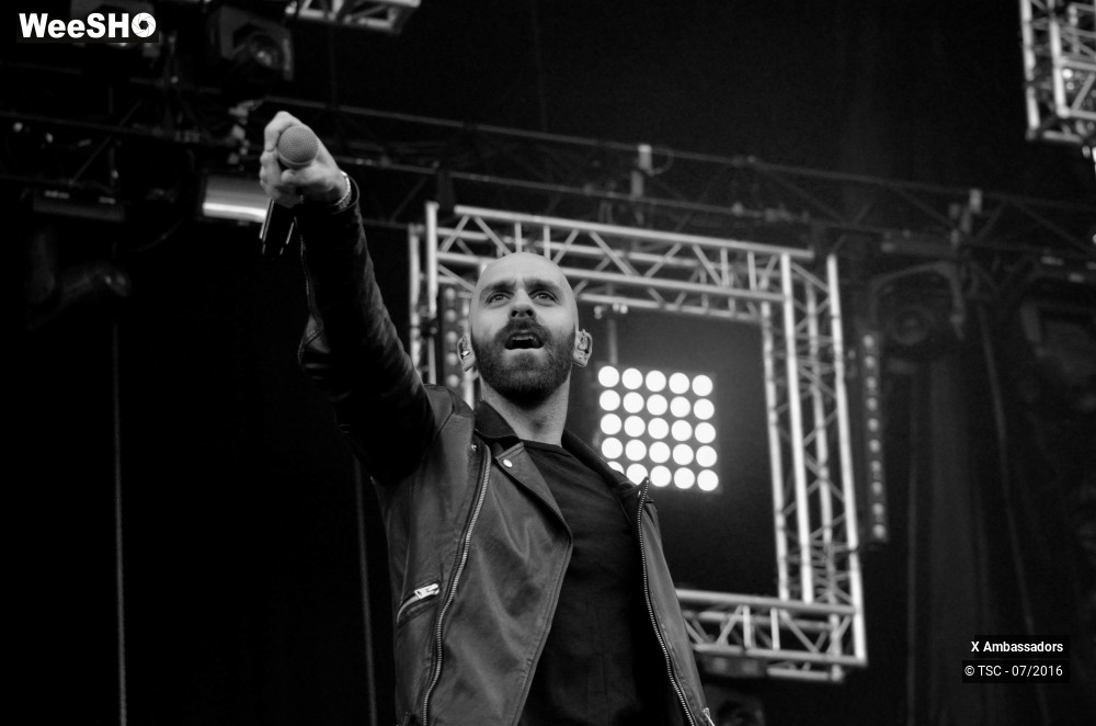 18/26 photos du spectacle x Ambassadors
